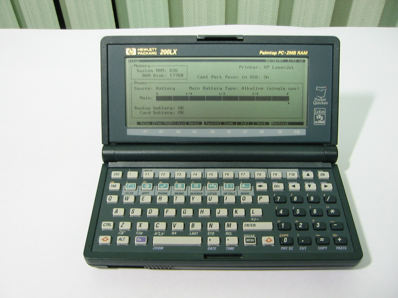 HP-200LX